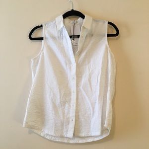 100% cotton collared sleeveless shirt